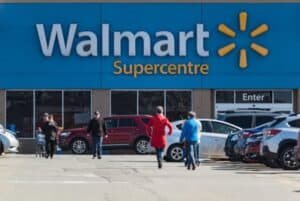 How old do you have to work at walmart? (Most Complete Answer)